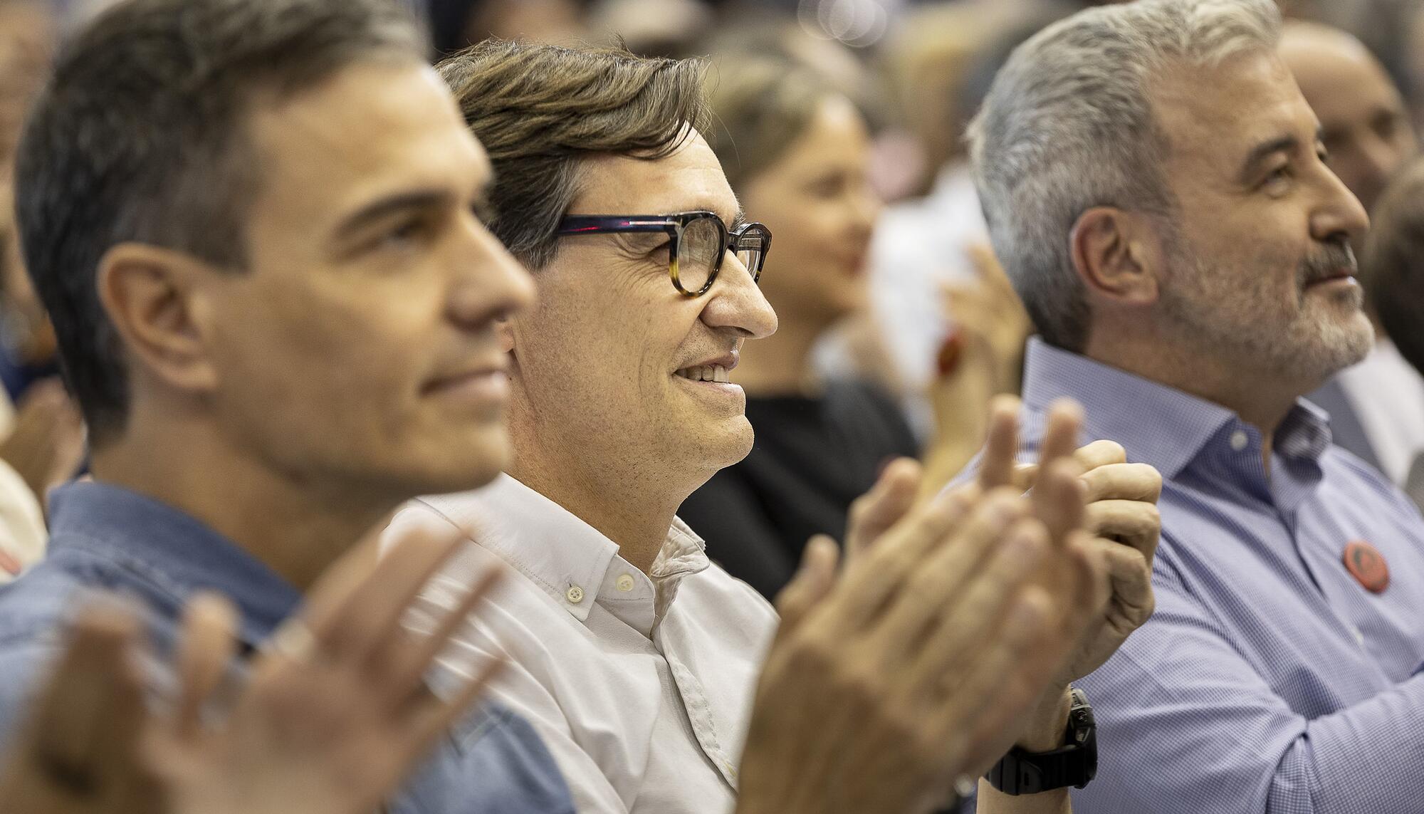 Salvador Illa, Pedro Sánchez y Jaume Collboni